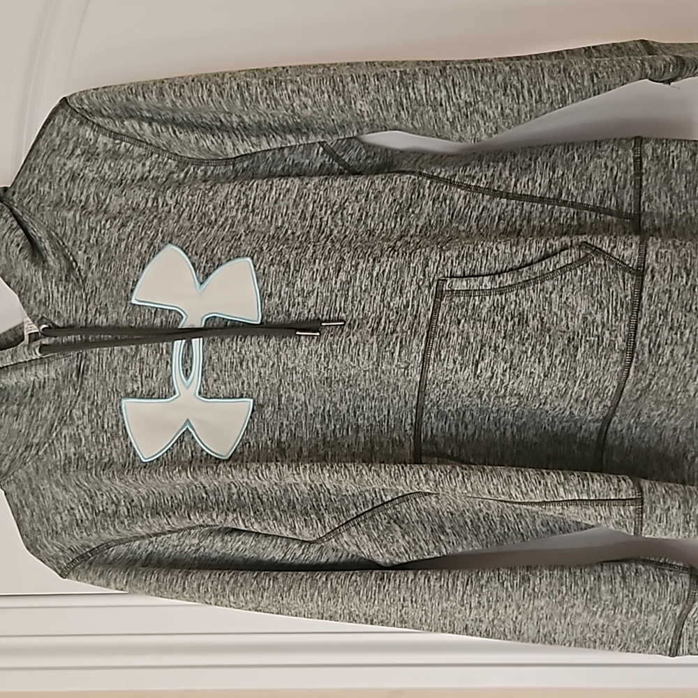 UnderArmour hoodie sz S